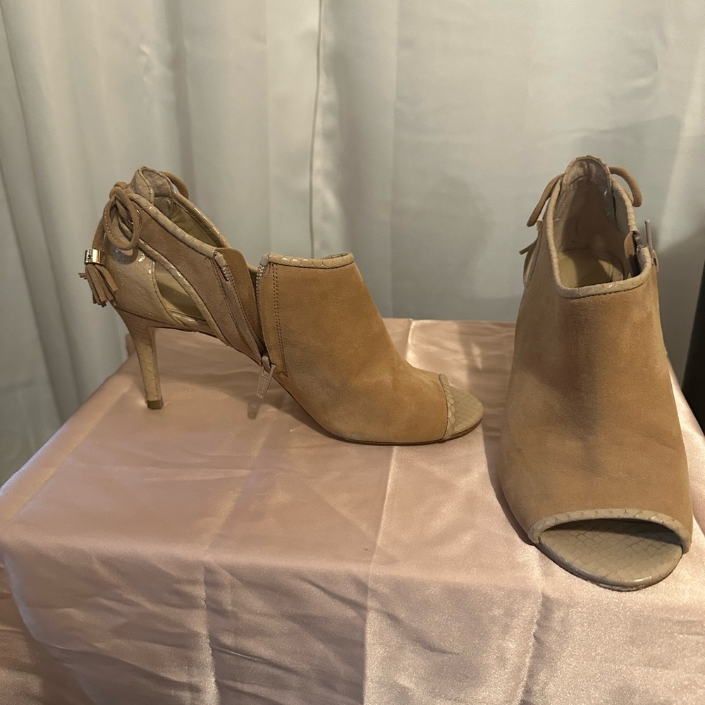 Michael Kors tan heels with tassel.  Women’s size 6.5.
